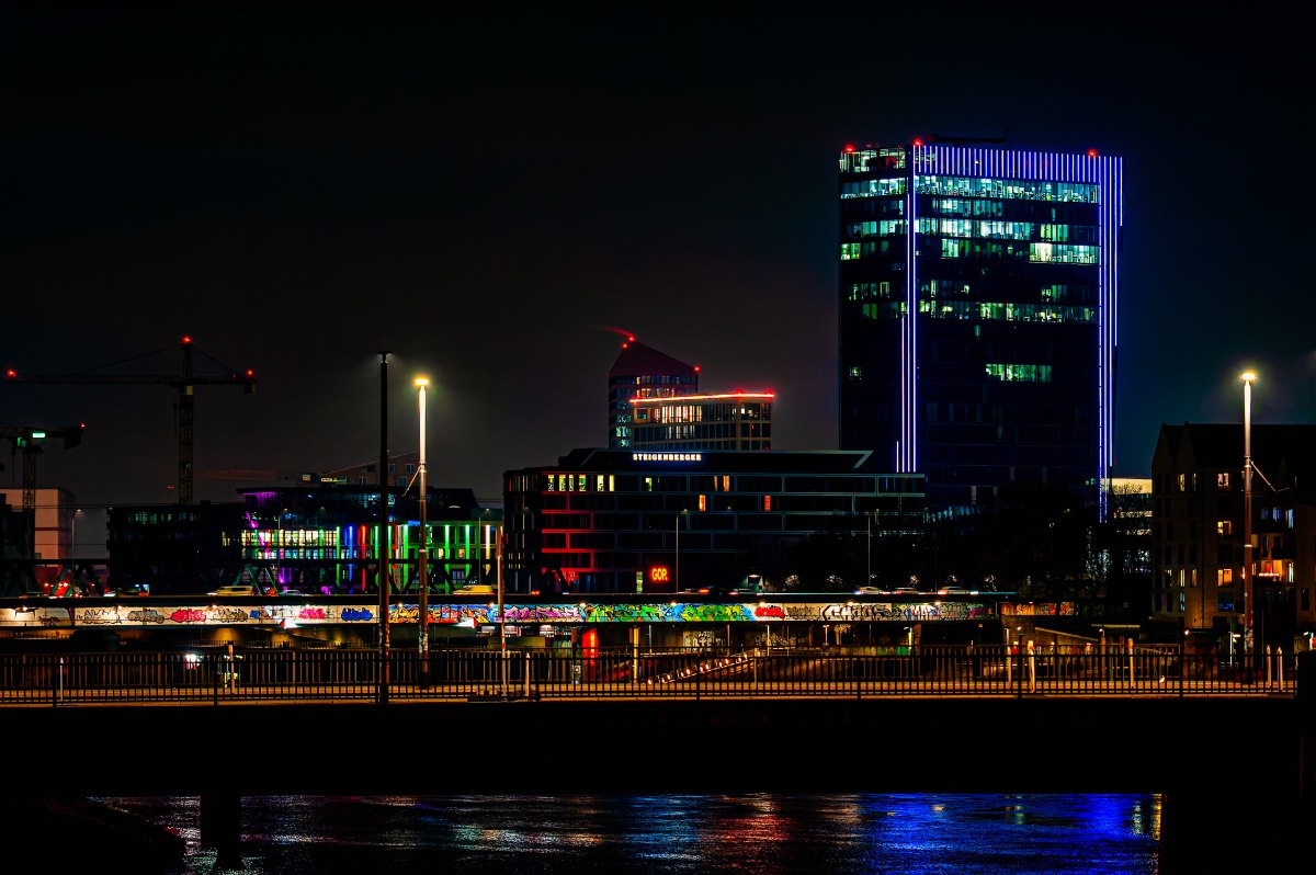 _F709132-003.JPG