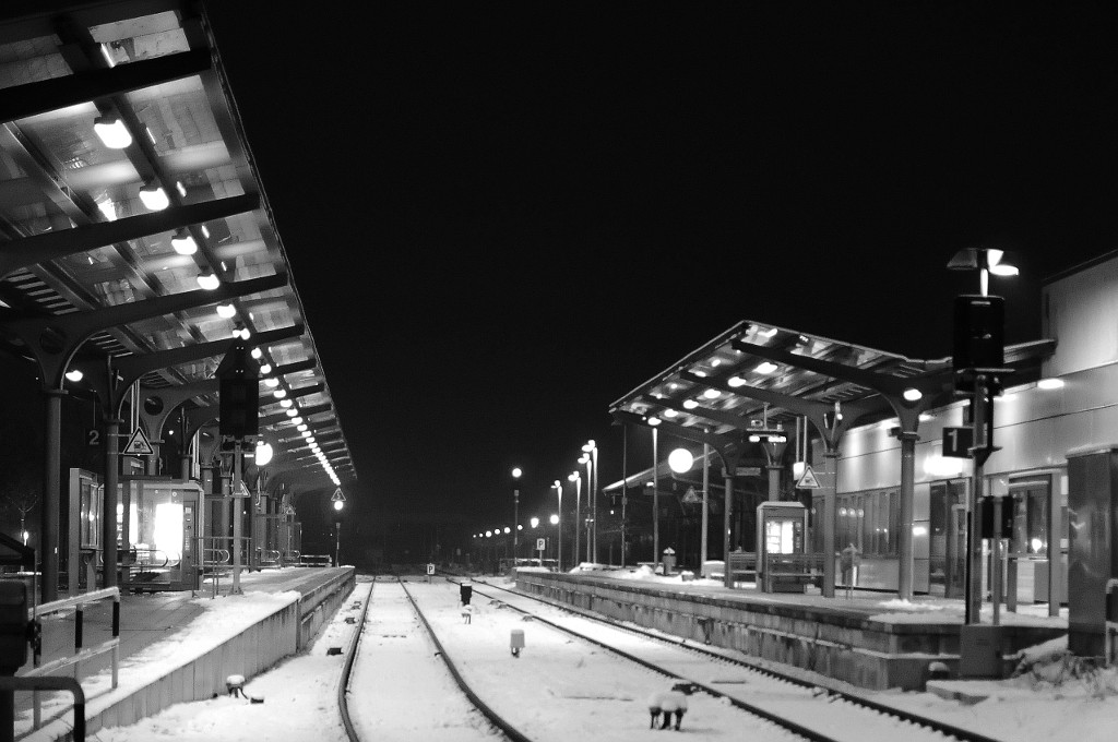 Abends am Bahnhof
