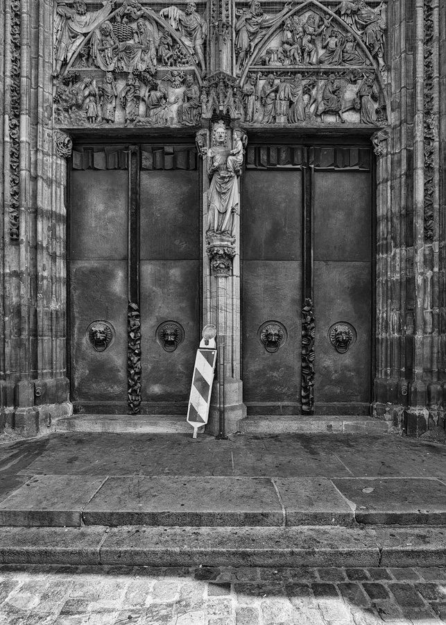 abgesperrt
Lorenzkirche
Nürnberg