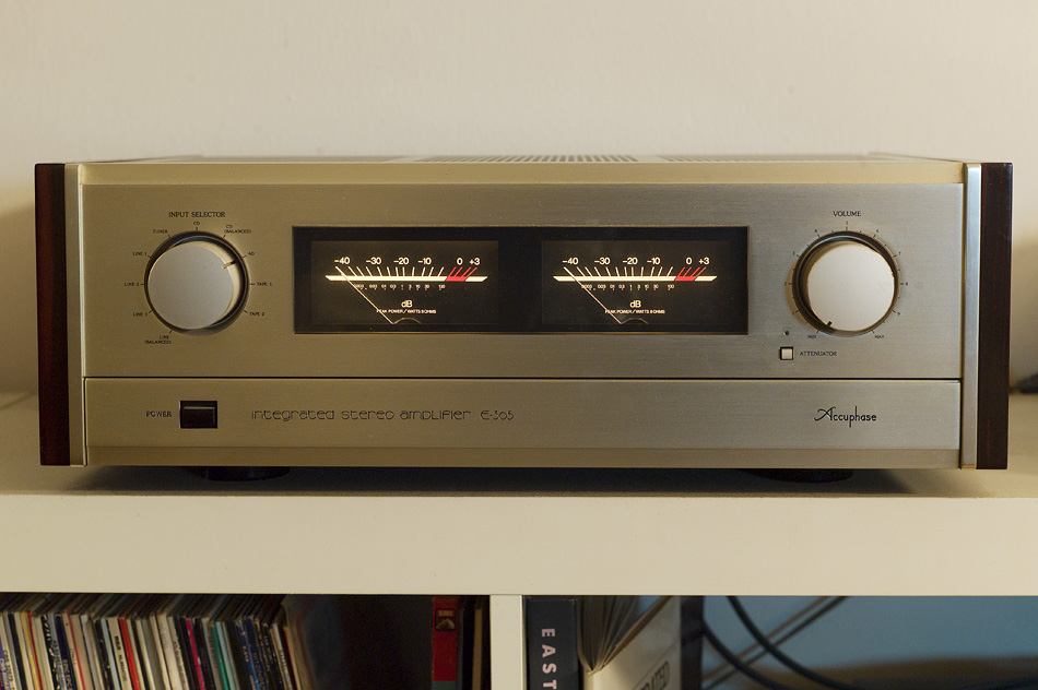 Accuphase 305 1039399