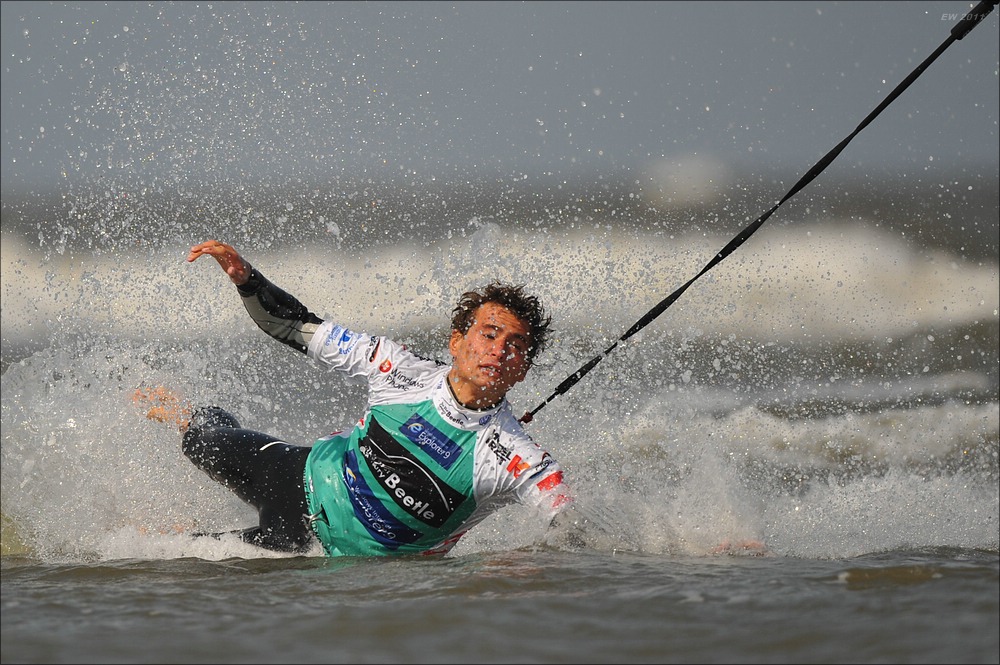 acomp Kitesurf WC SPO 20110820 1283