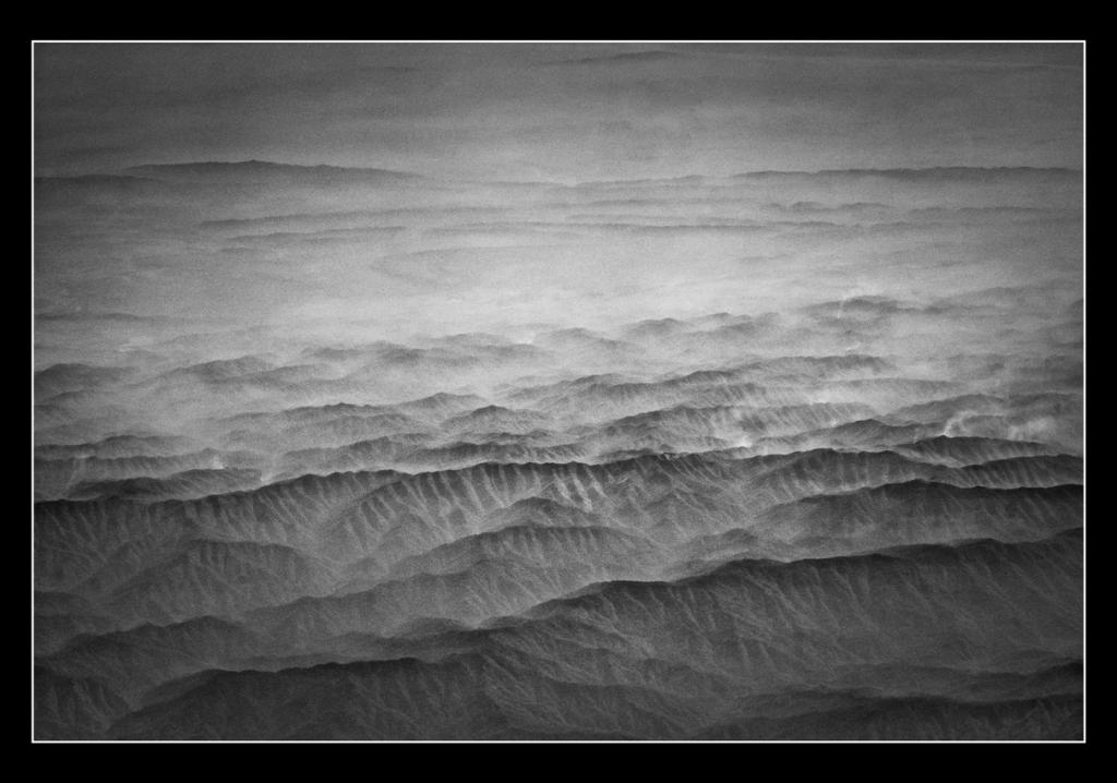 afganiair bw