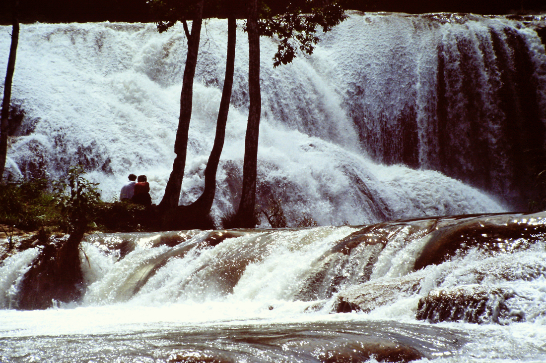 Agua Azul 3.jpg