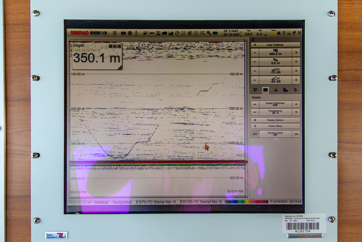 AL557-169.jpg