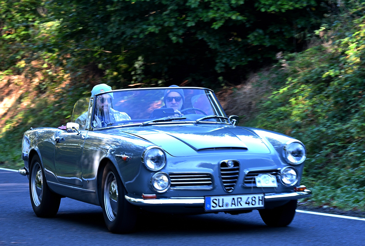alfaromeo.JPG