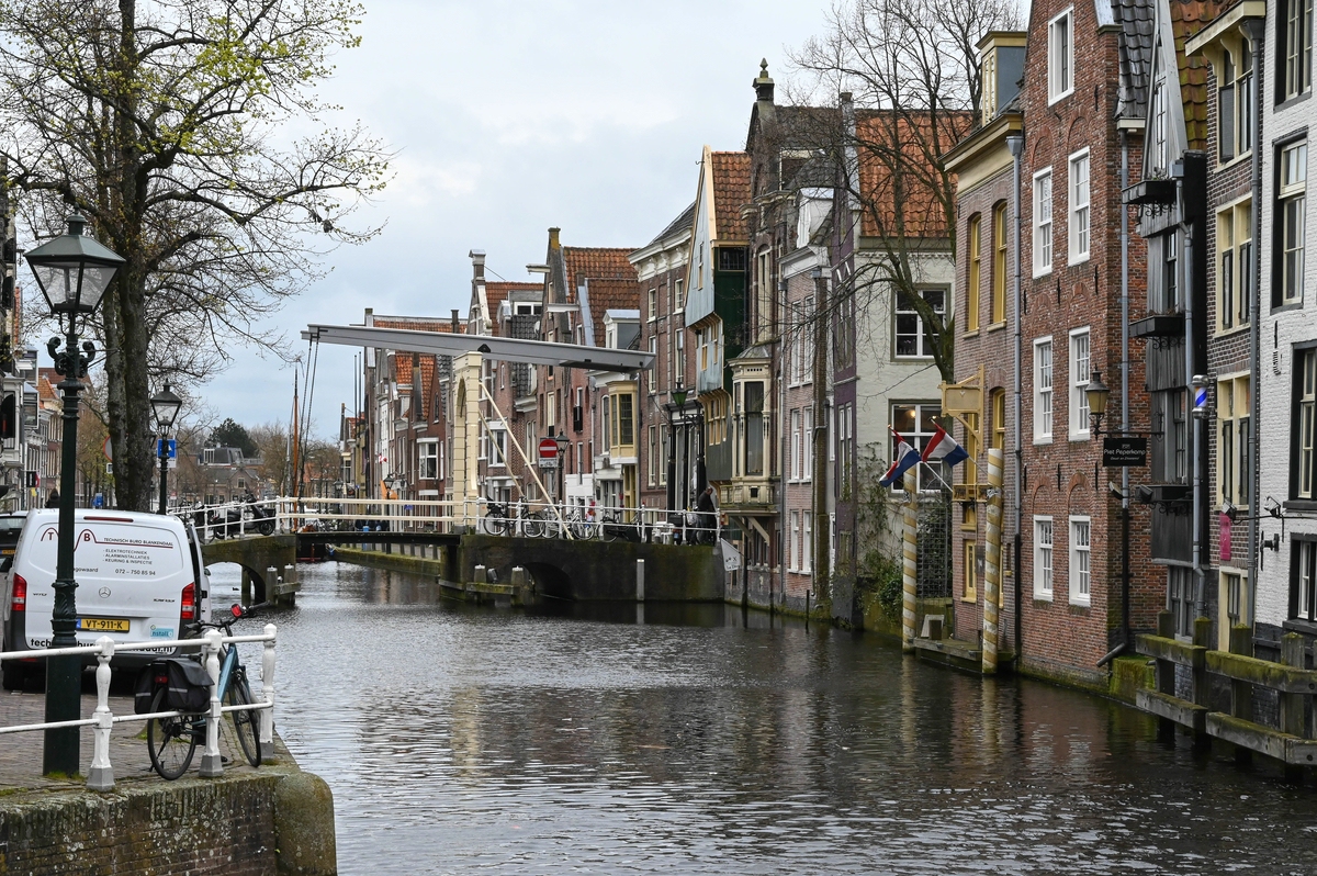 Alkmaar Grachtenansicht.jpg