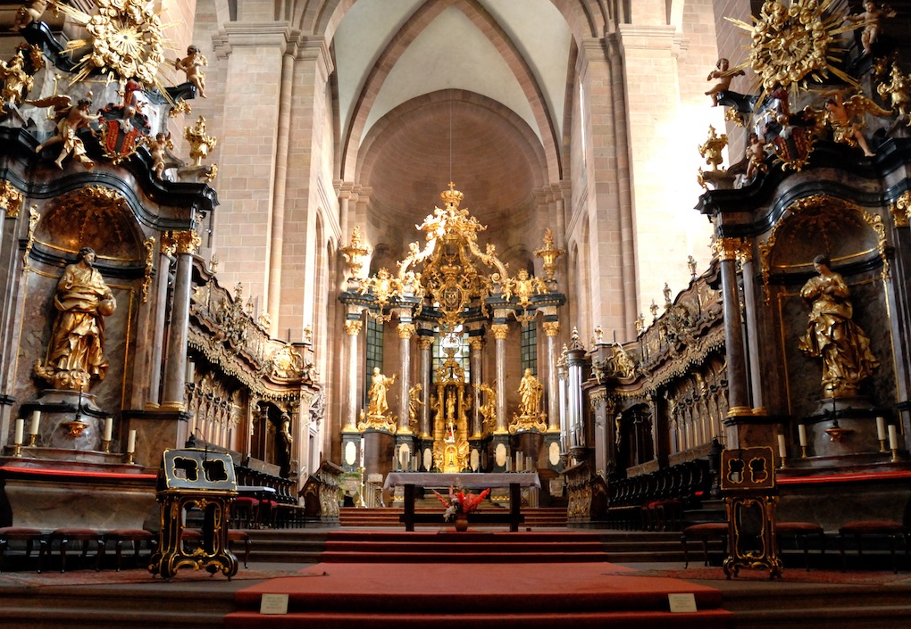 Altar?
