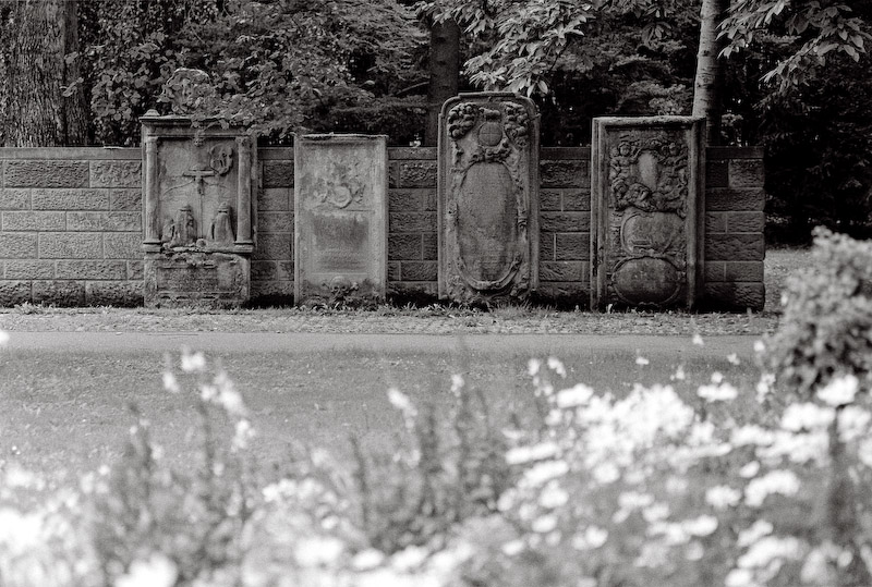 Alter Friedhof 24