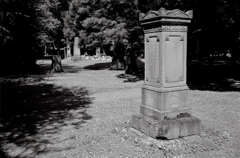 Alter Friedhof 9