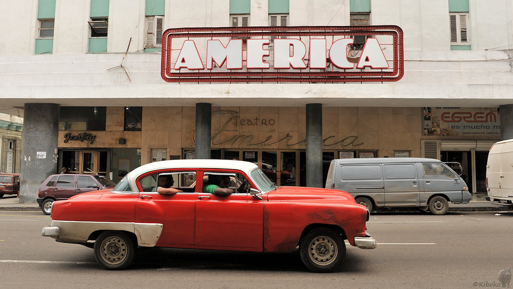 America in Havanna
4664