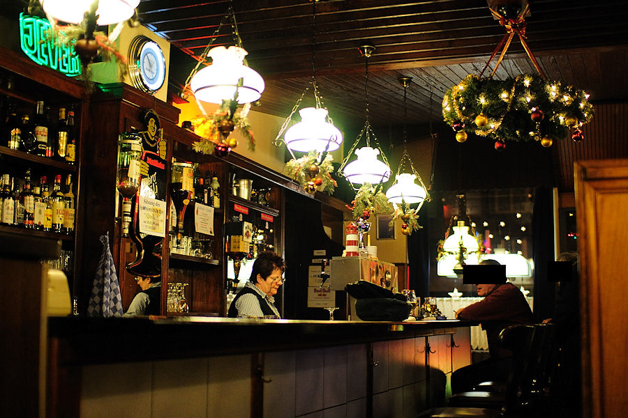 An der Theke