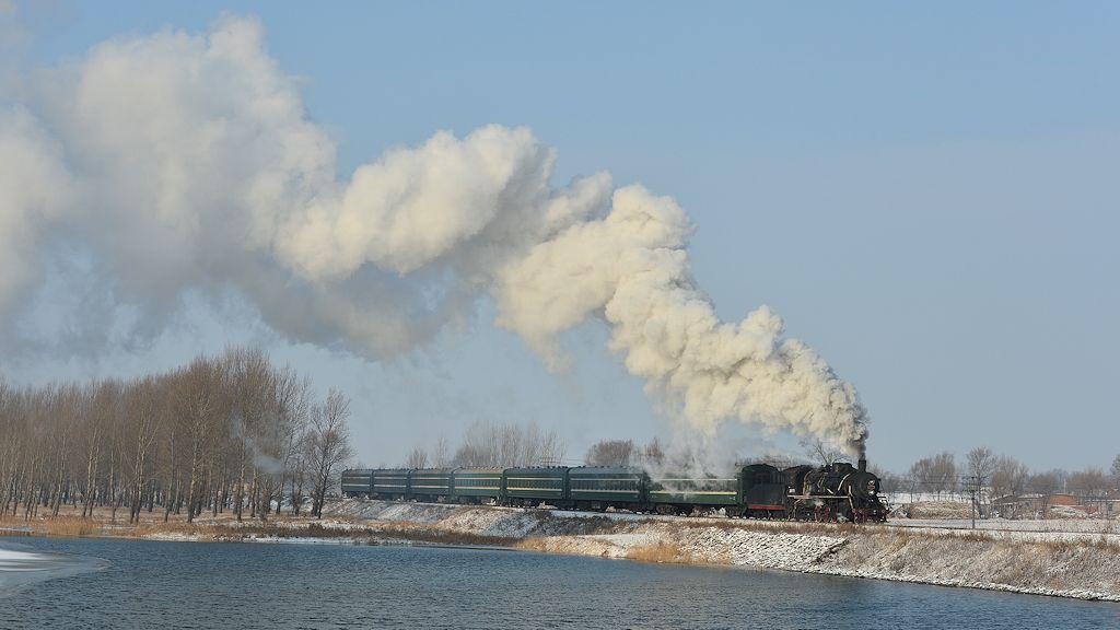 an einem Teich bei Xiganzi s920
2856