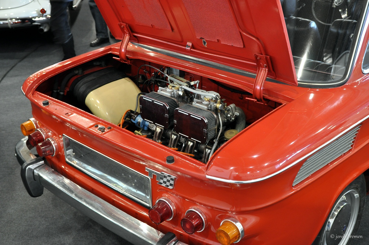 ar-243-11.jpg
