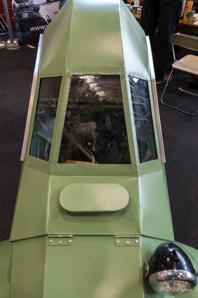 ar-401-17.jpg