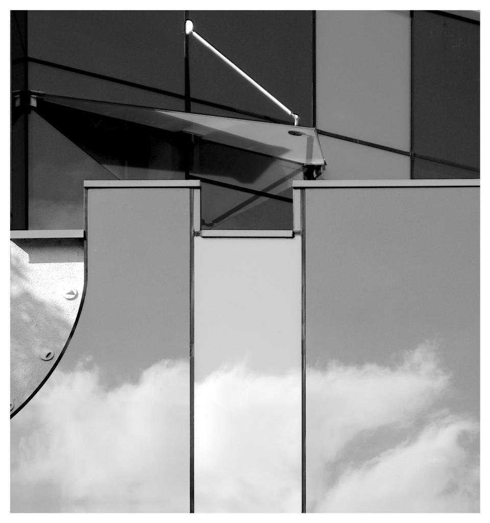 Architektur Glas Wolke  D7K4419