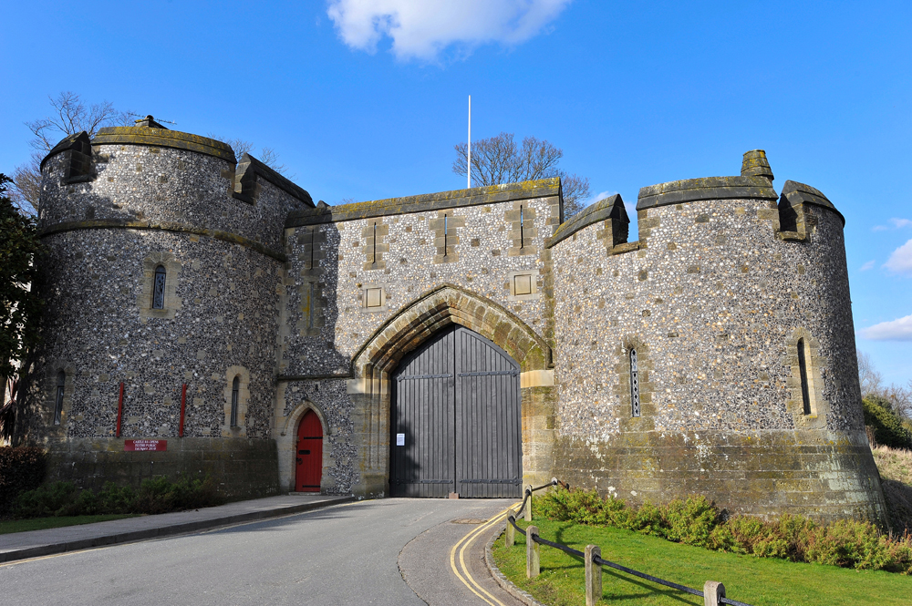 Arundel Castle 2.jpg