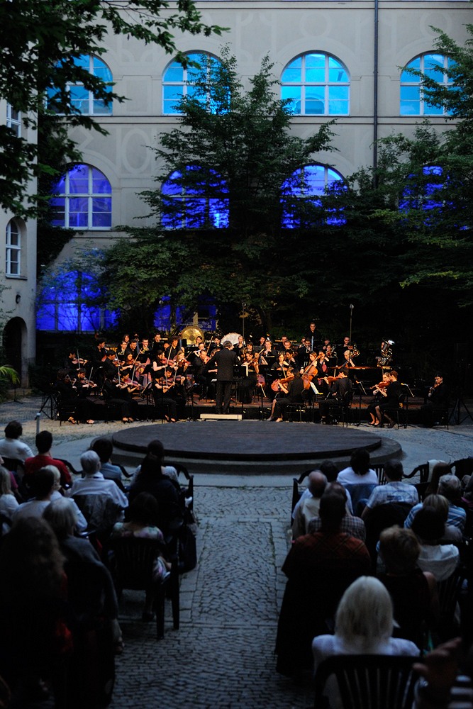 Atriumsklänge
Musikhochschule