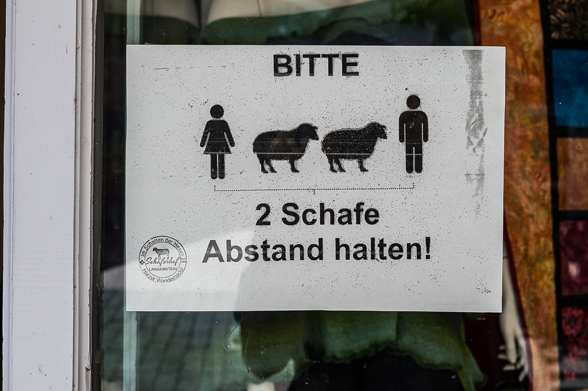 Auf Abstand (1 von 1).jpg