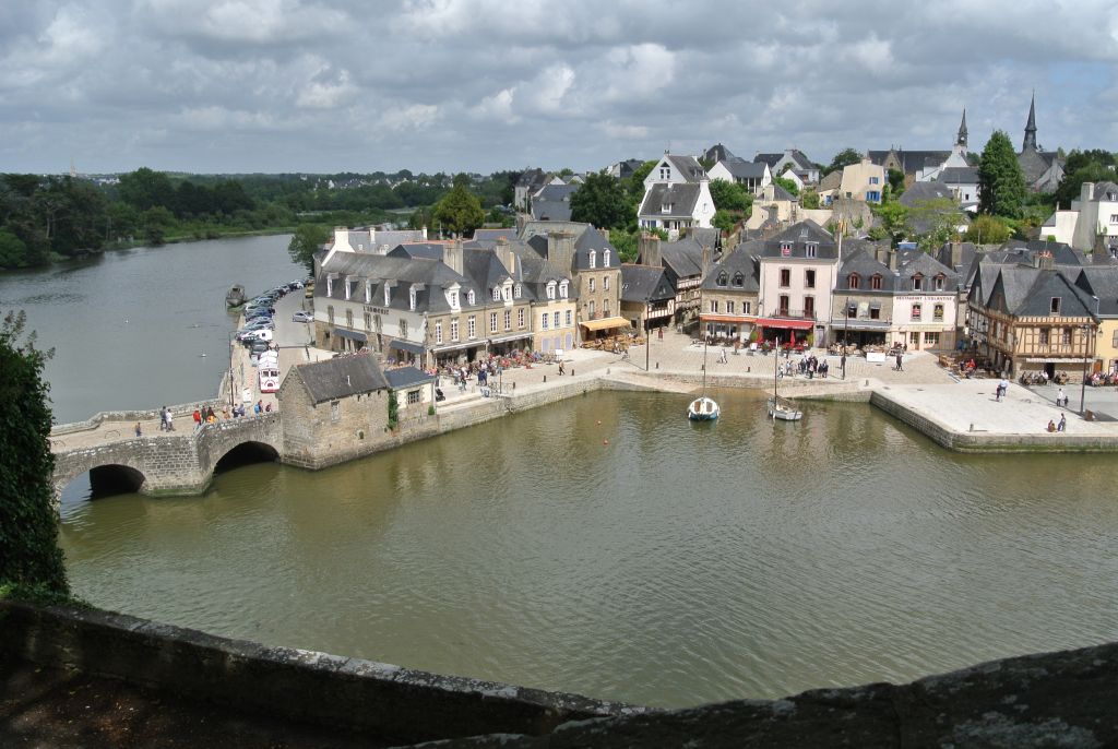 Auray