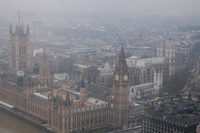 Aus London Eye
House of Parliament
Big Ben
mit Westminster Abbey
Ausblick Westminster