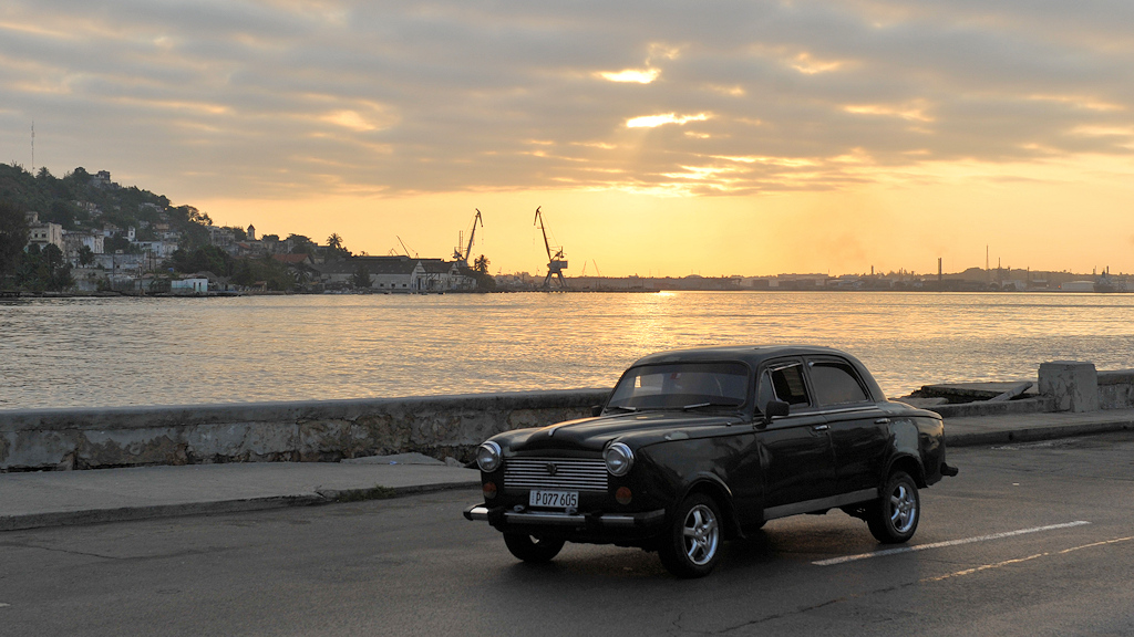 Auto am Hafen von Havanna
2914