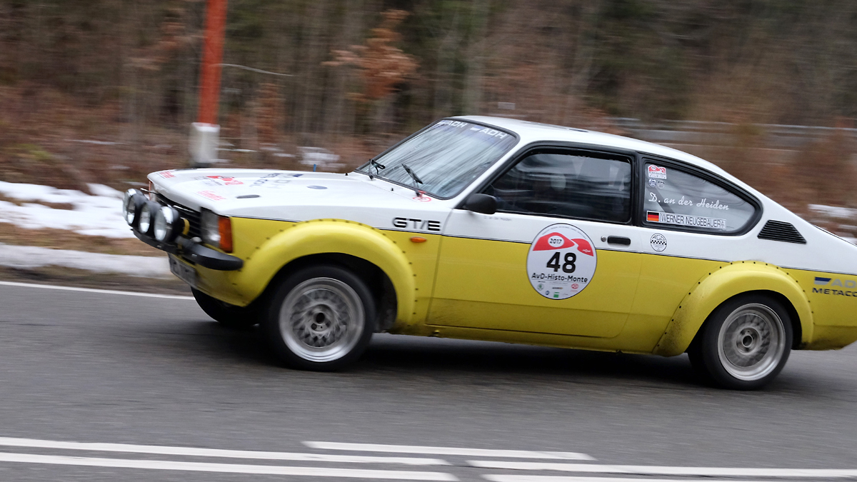 auto-r-2021-3x.jpg