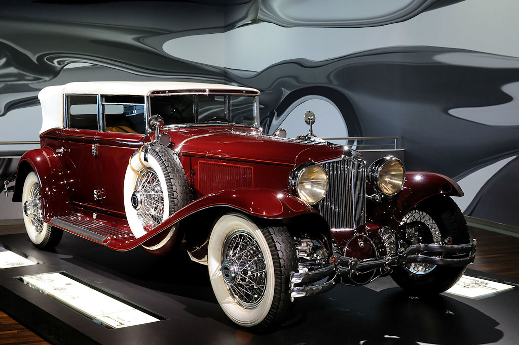 Autostadt Wolfsburg Cord Bj. 30