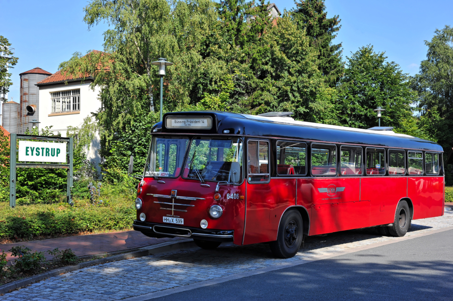 Büssing Präsident 14 von 1964.jpg