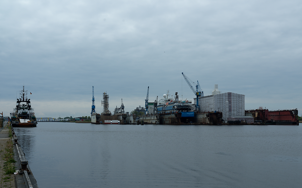 B0000859 Bredo Werft Reparatur Docks.jpg