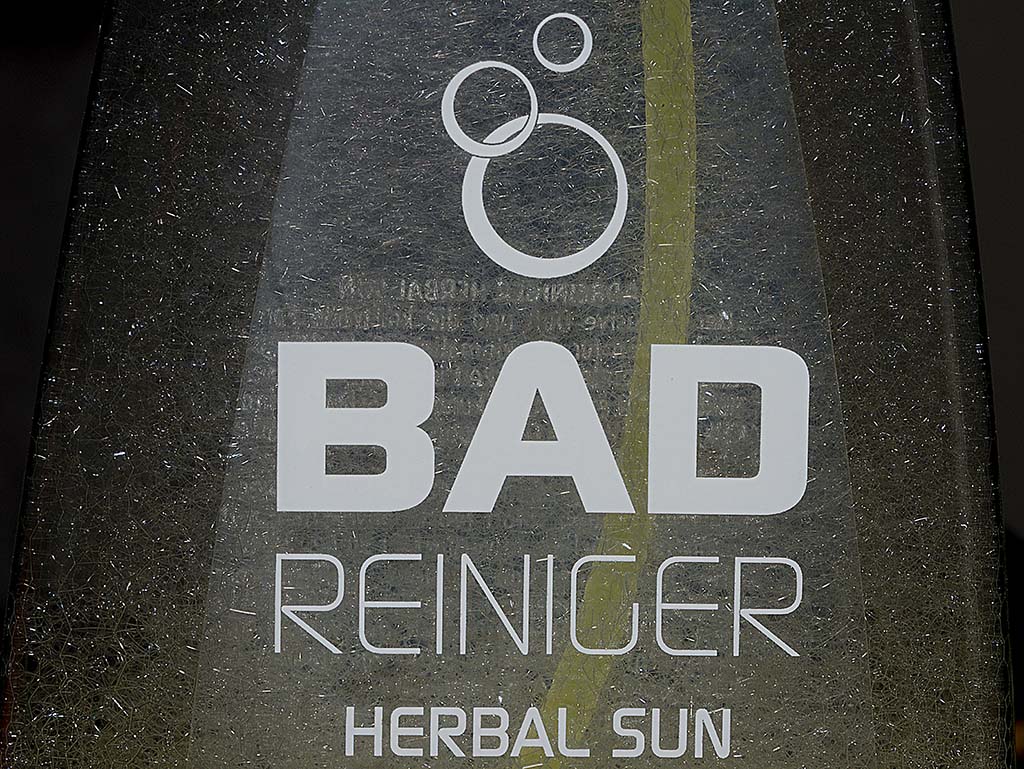 Badreiniger w