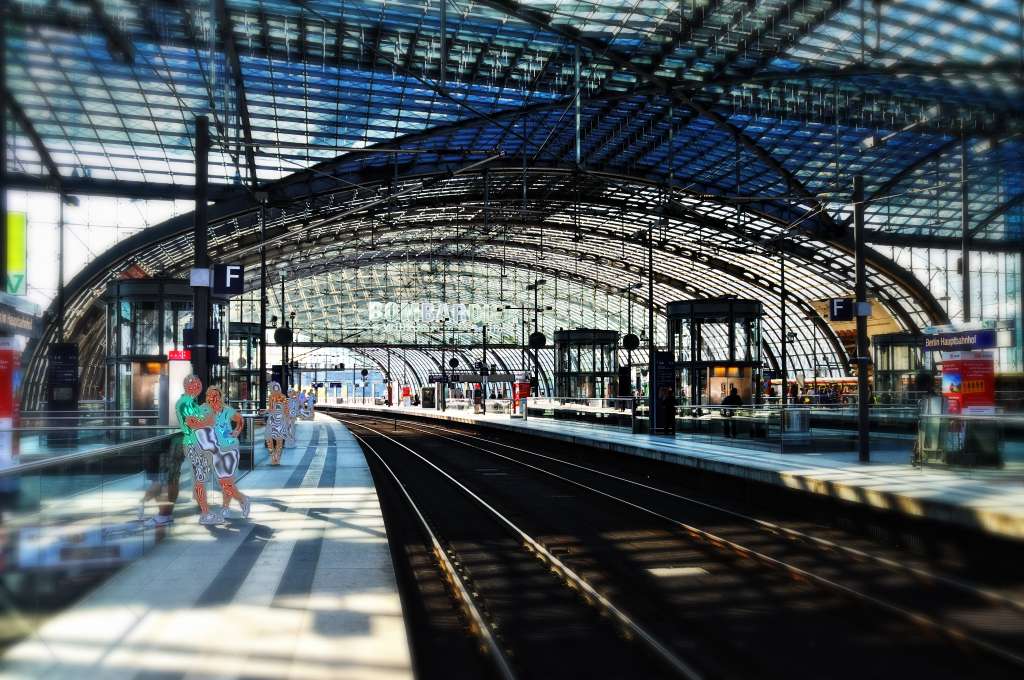 bahnhof innen