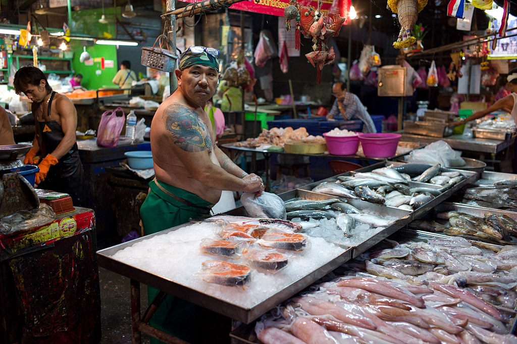 bangkok klong toey market 1016168