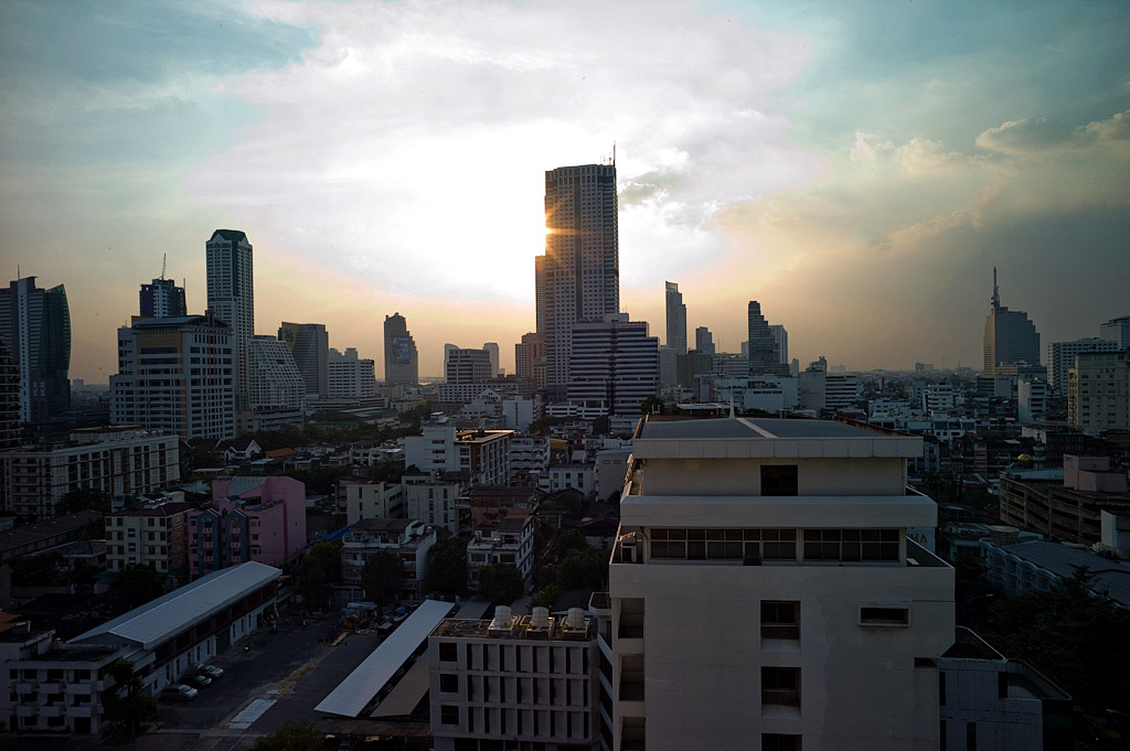bangkok silom night 1016029