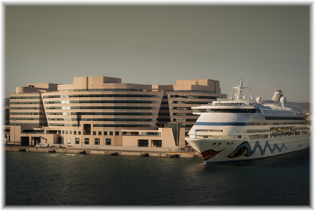barcelona port
