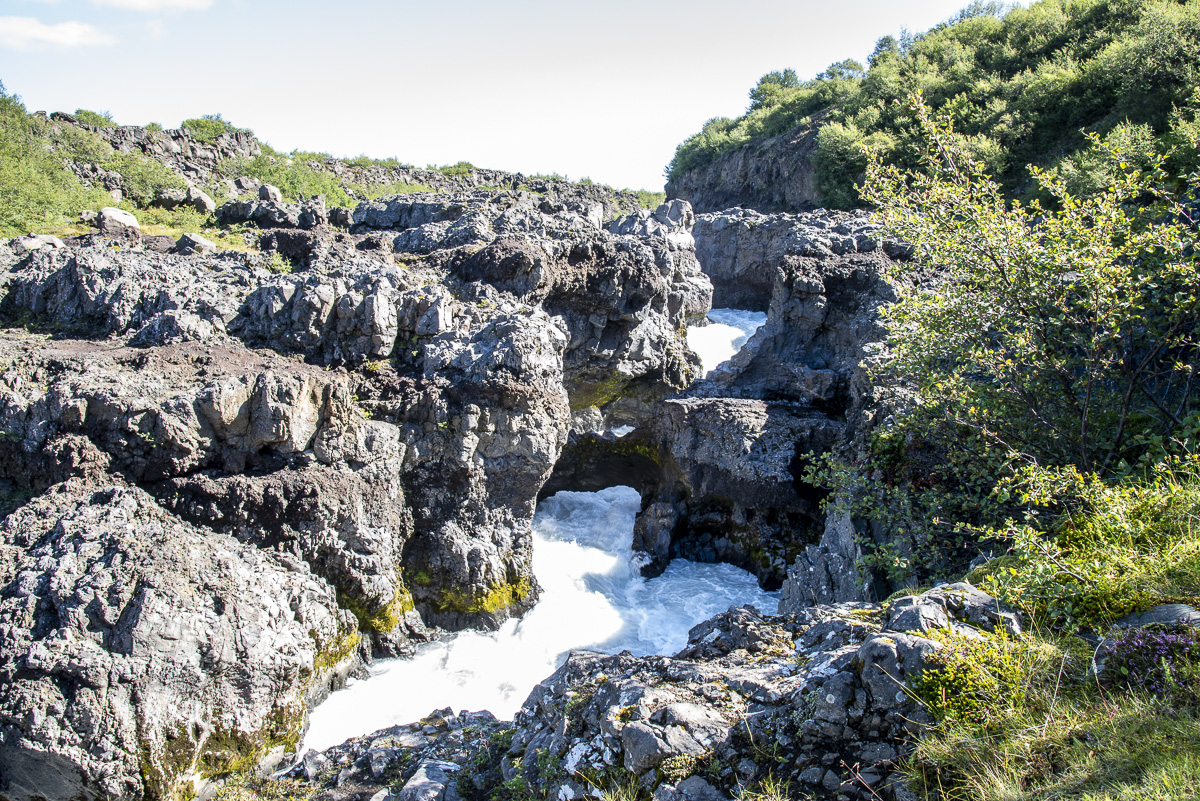 Barnafoss.jpg