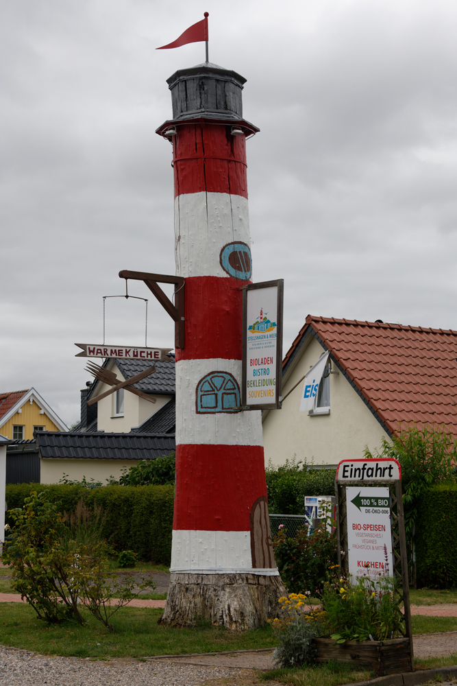 Baumstamm Leuchtturm.jpg
