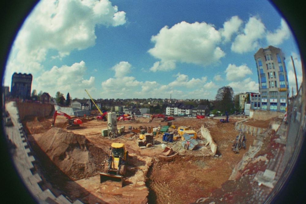 Baustelle 01

Kodak 200 Blende 8 1/1000