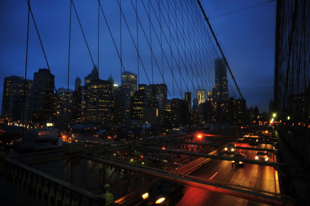 BB~8264
Brooklyn Bridge Mai 2011
D700 Nikkor 20 mm f/2.8, 1/30, ISO400