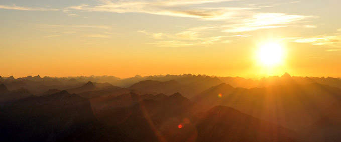 Bearbeitung Sonnenaufgang, Bild von User Muxl