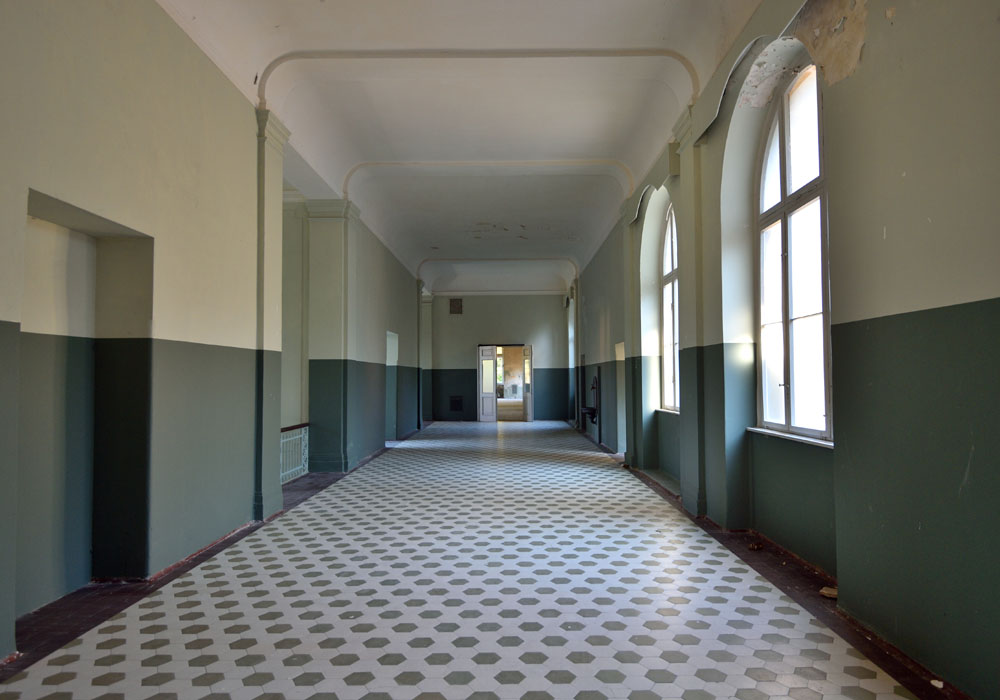 Beelitz, Badehaus Flur