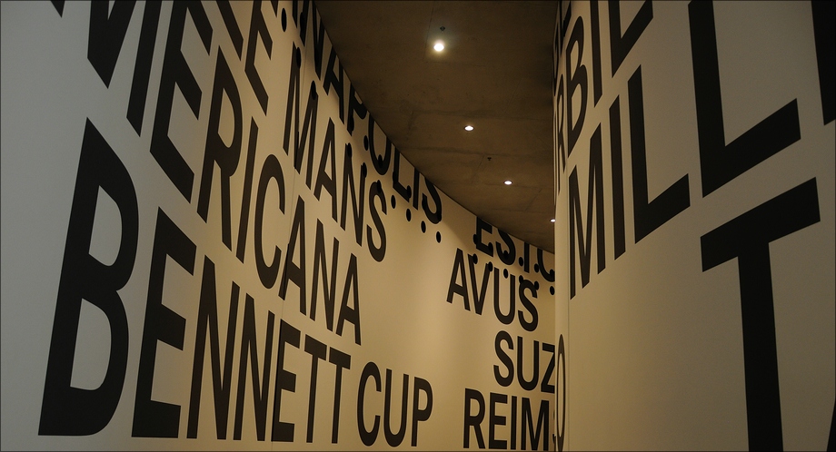 Bennett Cup, Farbe