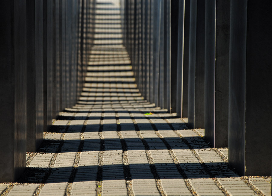 berlin mahnmal gang