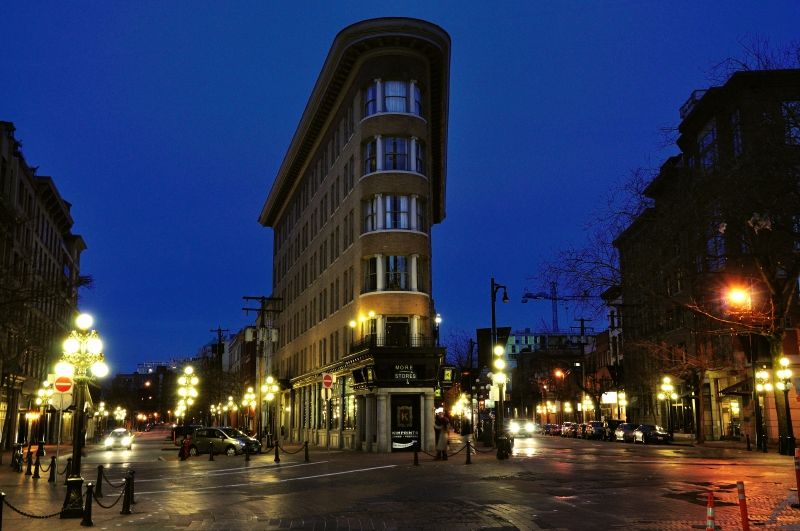 Bissl schmal geratenes Haus in Gastown Vancouver