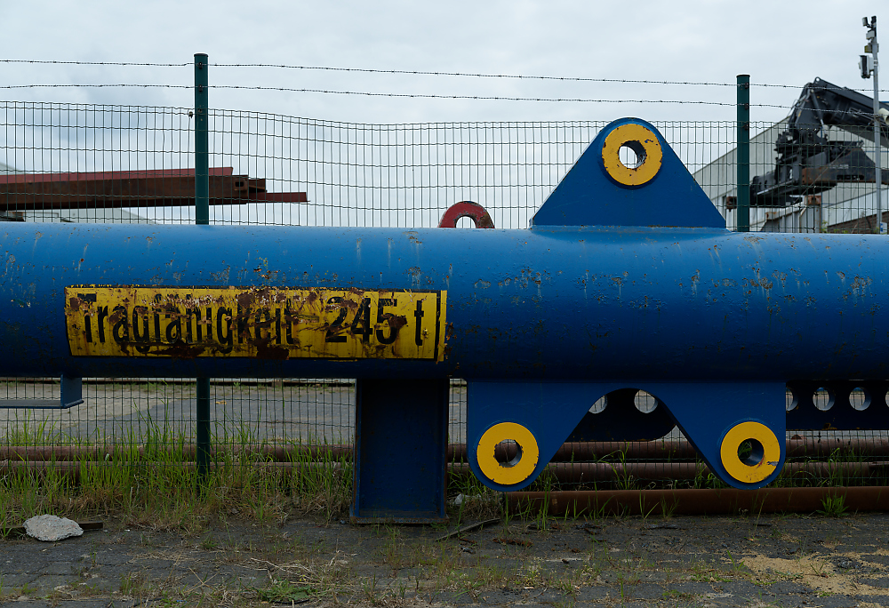 blau und gelb.jpg