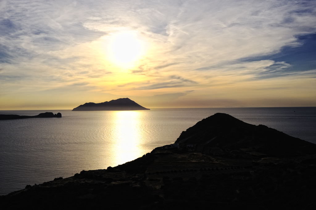 Blick von Mílos nach Antimílos