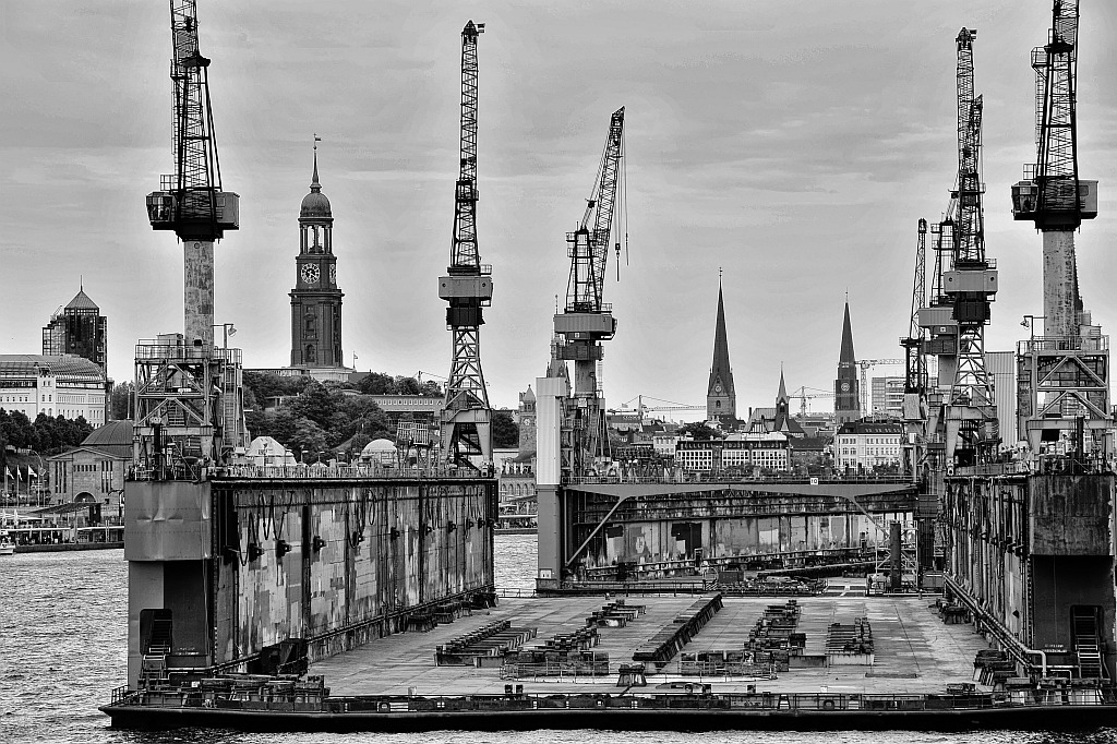 Blohm und Voss Dock 11  DxO
