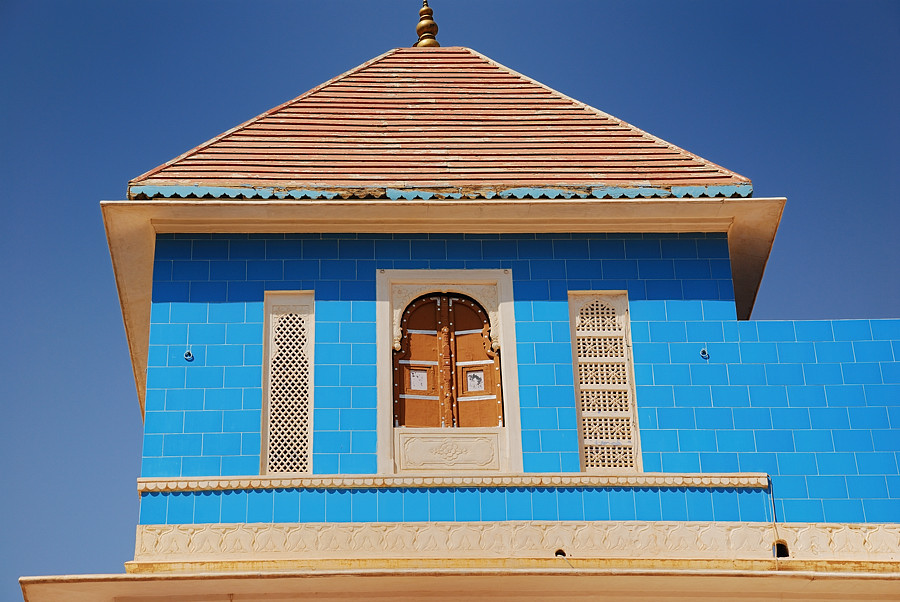 blue window