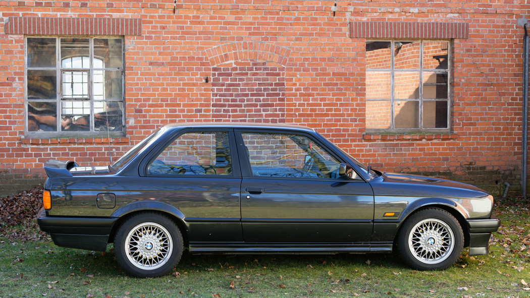 BMW M3 ABS b.jpg