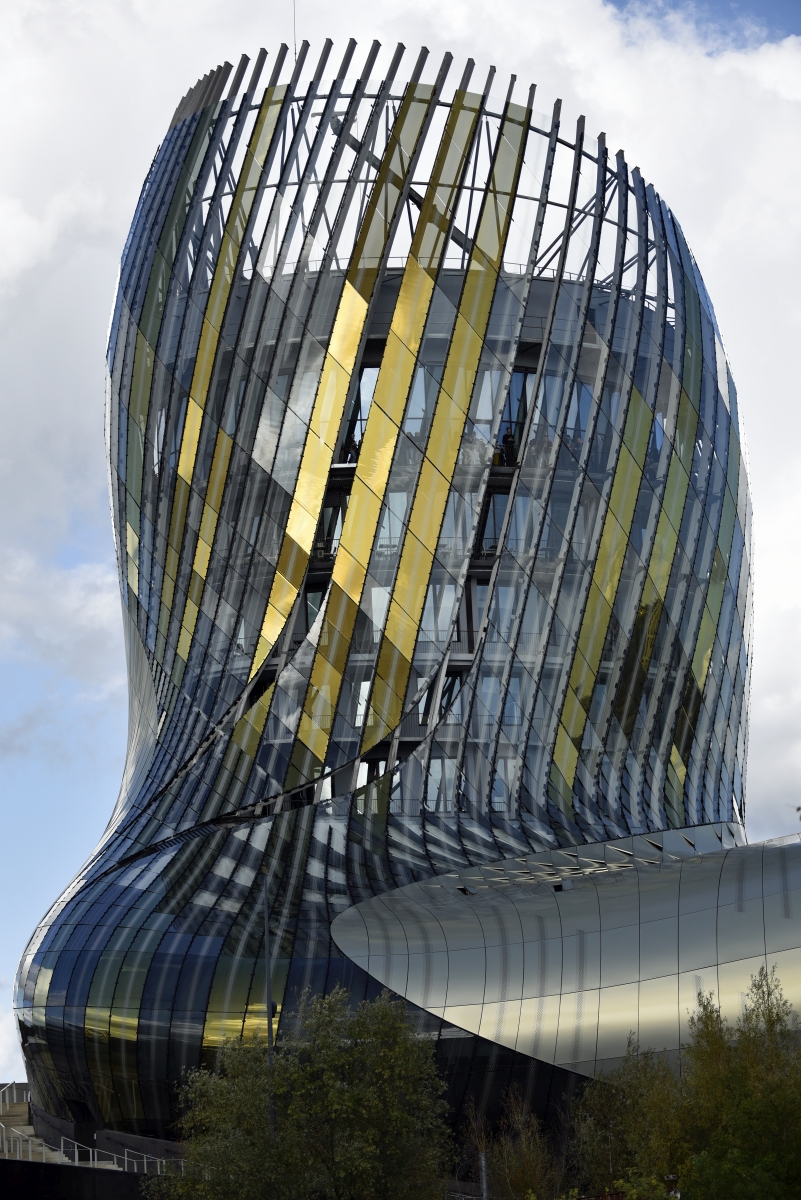 bordeaux_cite_du_vin.jpg