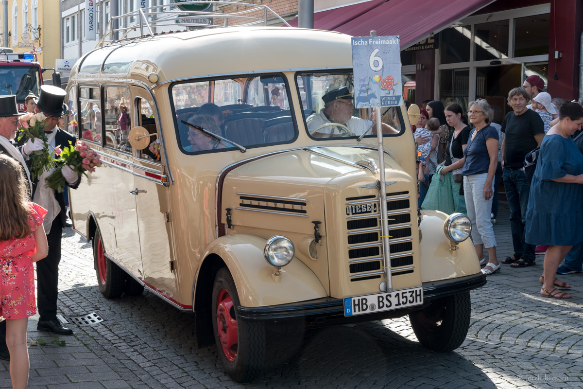 Borgward B 1500 mit Aufbau von Pollmann (ca. 1953)